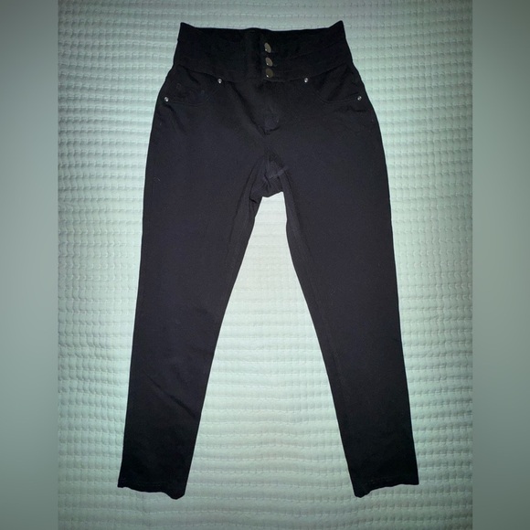 Stoosh brand High-Waisted Black plus size 0X (bought at Torrid) Curvy GUC - Picture 1 of 11